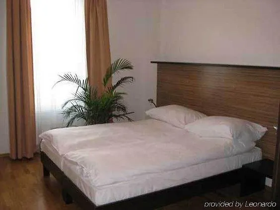 Aparthotel Angel Prag 3*,  Tjeckien